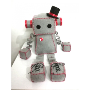 عروسک ربات پسر