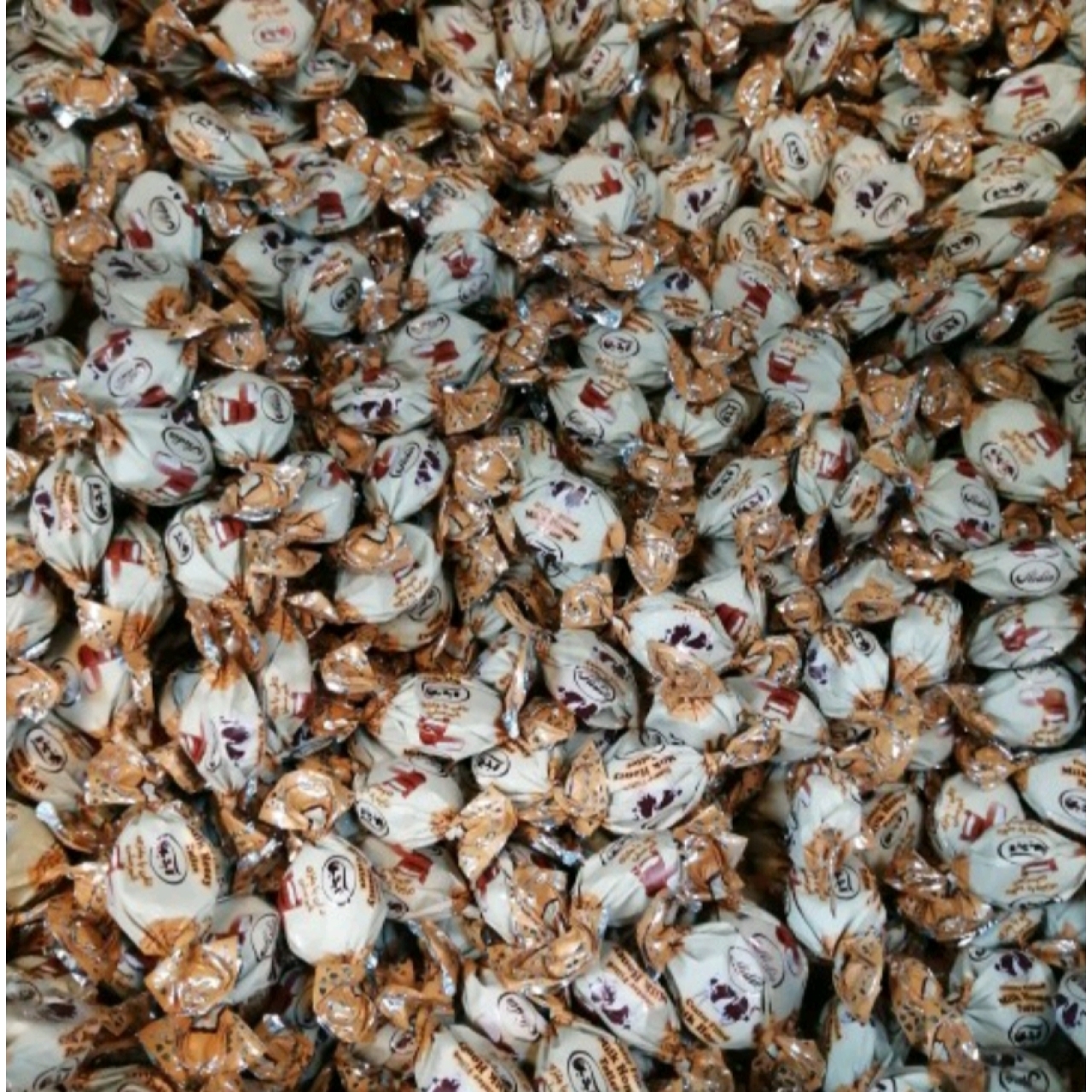 شکلات شیرعسلی ۵۰۰ گرم آقای عطار