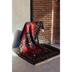 قالیچه بلوچ زمینه لاکی 108×200