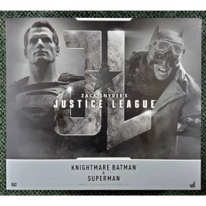 اکشن فیگور هات تویز بتمن و سوپرمن زک اسنایدر لیگ عدالت Knightmare Batman VS Superman