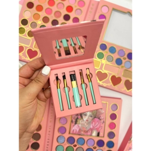 پالت سایه ۷۰رنگ مدل  عروسکی کتابی همراه براش 