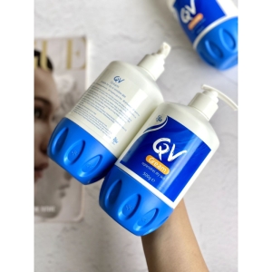 کرم مرطوب کننده پمپی کیووی 500 گرم