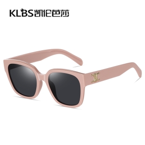  عینک آفتابی زنانه یو وی 400 پلاریزه B8216 