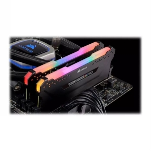 رم کورسیر دسکتاپ مدل VENGEANCE RGB PRO با ظرفیت 32 گیگابایت و فرکانس 3600 مگاهرتز