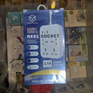 هاب شارژر چند کاره با کیفیت مدل YS-T18