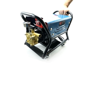 کارواش دینامی باس مدل شاسی دار X