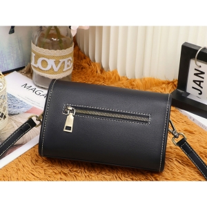 کیف دوشی و کراس بادی زنانه چرم با طراحی ساده women's crossbody bags 2023 new style genuine leather V90183