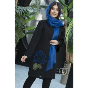 مانتو مجلسی مخمل دوزی رنگ سورمابی مدل حورا کد 1899 برند SET