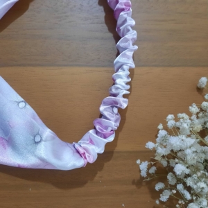 هدبند گره ای ساتن ابریشم طرح گل آبرنگی