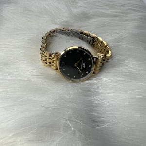 ساعت مچی فلزی زنانه دنیل ولینگتون مدل 6681