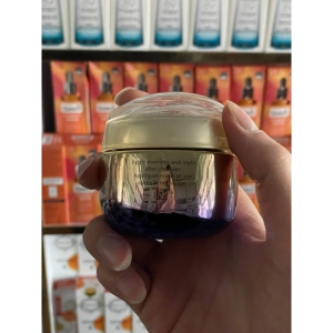 کرم ضد پیری و لیفت شیسیدو حجم ۵۰ میل 