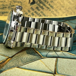 ساعت مچی عقربه ای مردانه رادو Jubile R20-283 سه موتور فعال تقویم دار