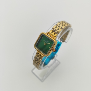 ساعت مچی عقربه ای زنانه دنیل ولینگتون مدل D1012