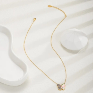 گردنبند زنانه مدل butterfly2