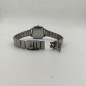 ساعت مچی عقربه‌ای زنانه دنیل ولینگتون D2398