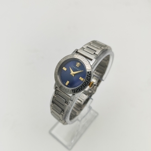 ساعت ورساچه زنانه کوارتز استیل صفحه ابی 020850 VERSACE