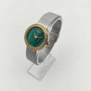 ساعت مچی عقربه ای زنانه دیور مدل PT750