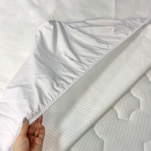 محافظ تشک دونفره ضدآب و باکتری دکتربیست سایز 160*200 سانتی متر