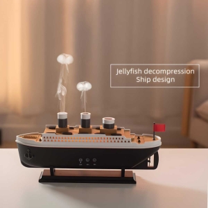 دستگاه بخور سرد و پخش‌کننده عطر و آروماتراپی JELLYFISH AROMA DIFFUSER مدل کشتی تایتانیک