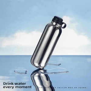 بطری آب 650 میلیلیتری استیل ضد زنگ اکورا E-005