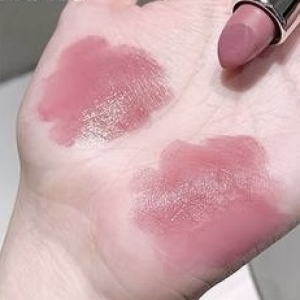 رژ لب جامد کریستالی gege bear مدل قلبی شماره ۱