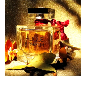 ادوپرفیوم زنانه اسمارت کالکشن مدل لالیک له پارفوم حجم 15 میلی لیتر