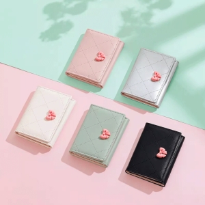 کیف پول زنانه تاشو تائومیکمیک مدل Y9262