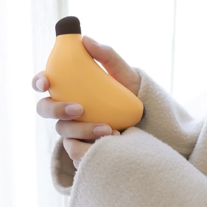 گرمکن دست و پاوربانک موبایل با طرح فانتزی موز مدل H-W-03