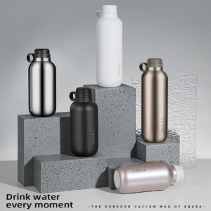 بطری آب 650 میلیلیتری استیل ضد زنگ اکورا E-005