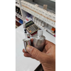 سرم دورچشم لانکوم مدل ژنفیک حجم ۲۰ میل