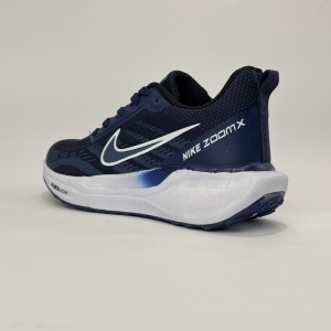 کفش ورزشی زنانه و مردانه نایک مدل زوم ایکس ران سرمه ای 