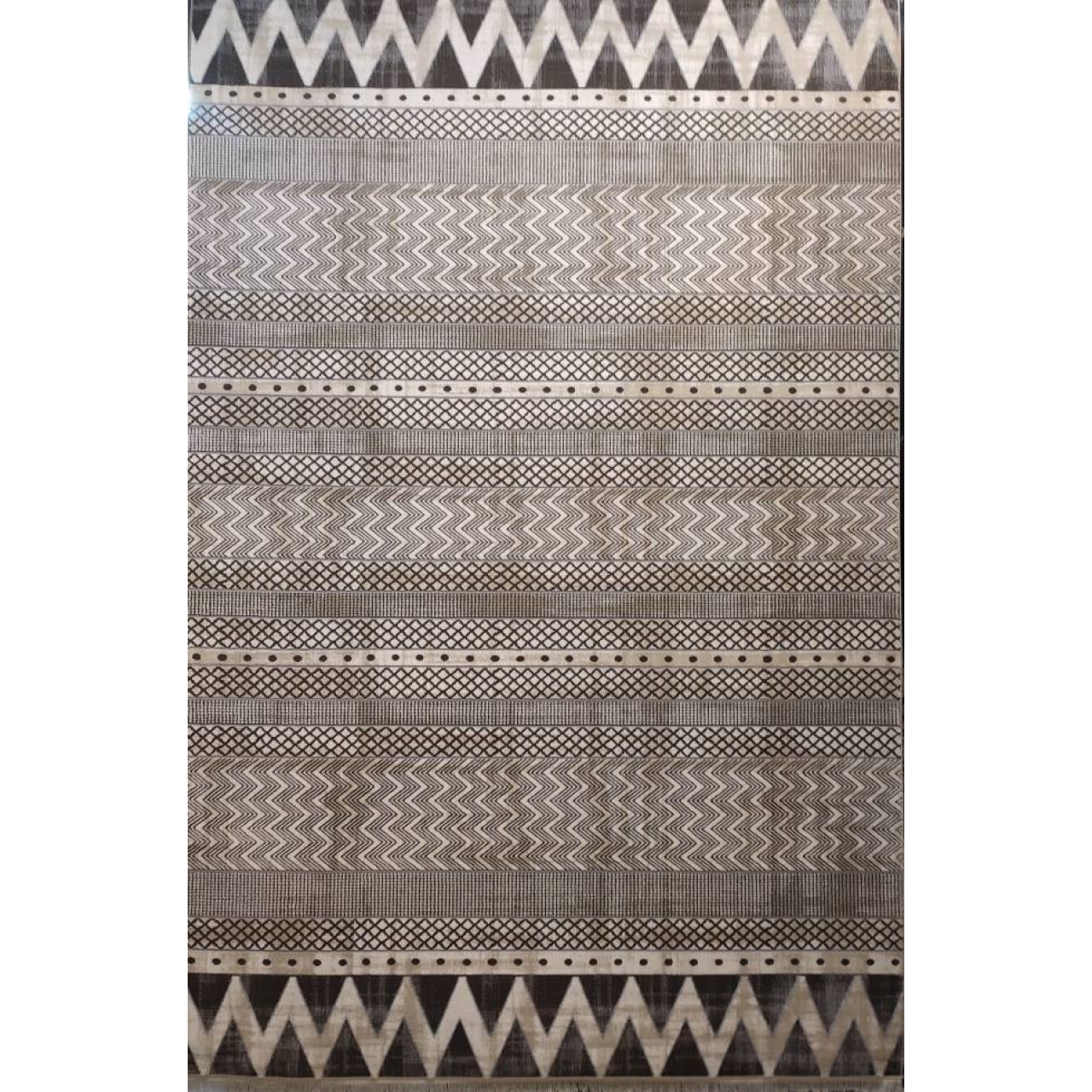 فرش ماشینی سیزان طرح ۴۱۰۹۳ کرم مدرن