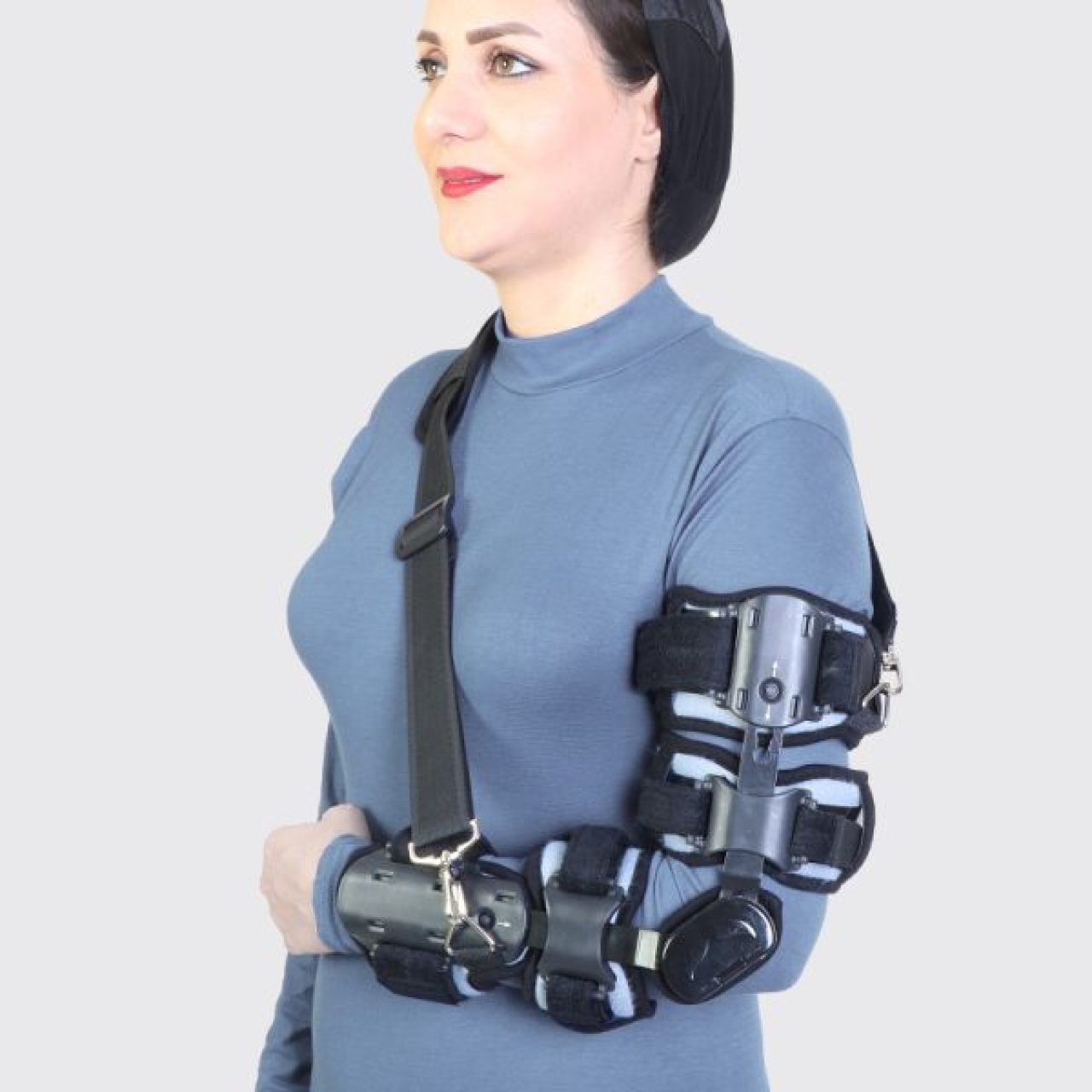 آرنج بند با مفصل مدرج طب و صنعت کد 36000