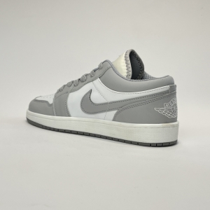 کفش روزمره مردانه نایک مدل جردن 1 