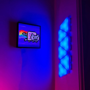 پنل LED دیواری هوشمند مثلثی مدل 8 تکه