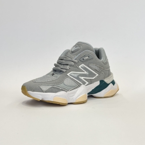 کفش بچگانه نیوبالانس مدل 9060 رنگ طوسی M13