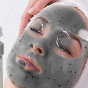 ماسک صورت هیدروژلی مینایر مدل زغال بامبو سفیدکننده و پاکسازی عمیق وزن 100 گرم