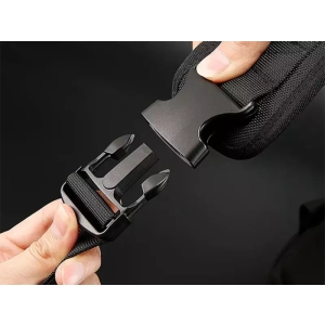 کیف کراس بادی بنج مدل BANGE BG-7718