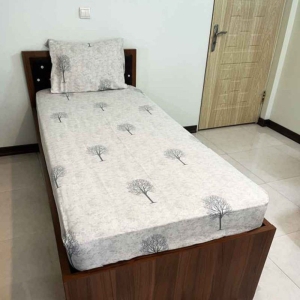 سرویس ملحفه کشدار تک نفره و روبالشی Cheshik مدل بیشه سایز 90*200 سانتی متر
