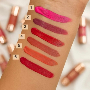 رژگونه مایع بیلیون بیوتی مدل دکمه ای Easy Blur Blush حجم 12 میل شماره 05