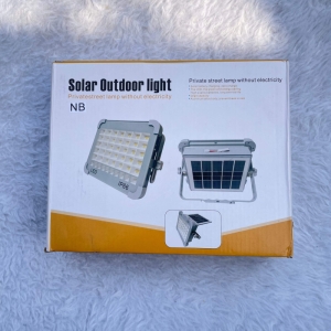 پروژکتور شارژی و خورشیدی مدل IP66