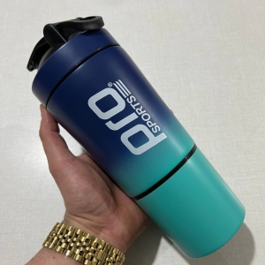 شیکر دو تیکه استیل پرو اسپورتس مدل Glacio رنگ آبی- سبز ظرفیت 590 لیتر