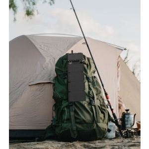 پاوربانک خورشیدی گرین لاین مدل GNSOL5PN20 ظرفیت ۲۰۰۰۰ میلی‌آمپر با ۵ پنل