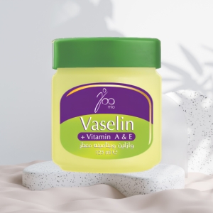 وازلین ویتامینه ژومیو مدل معطر حجم 125 میلی لیتر