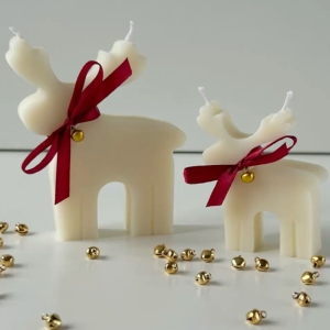 شمع مدل گوزن زنگوله دار