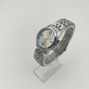 ساعت مچی عقربه ای زنانه کاسیو مدل MTP-131(2784L)