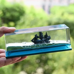 دکوری مدل کشتی معلق و شناور مدل کارائیب مروارید سیاه