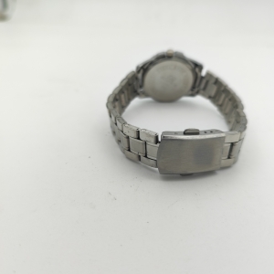 ساعت مچی عقربه ای زنانه کاسیو مدل 8123