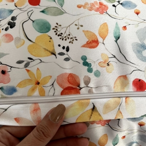 روبالشی ساتن ابریشم مدل هیلو طرح پاییزی