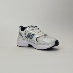 کفش بچگانه نیوبالانس مدل 530 رنگ سفید سورمه ای m30